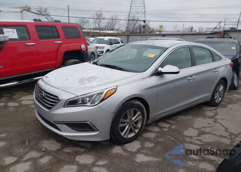 2016 Hyundai Sonata z USA, uszkodzony, nr VIN 5NPE24AF9GH417897